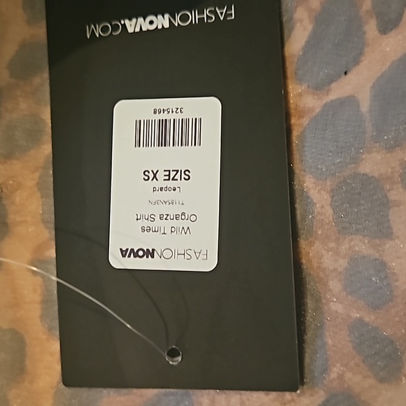 Shirt - Picture 2 of 3